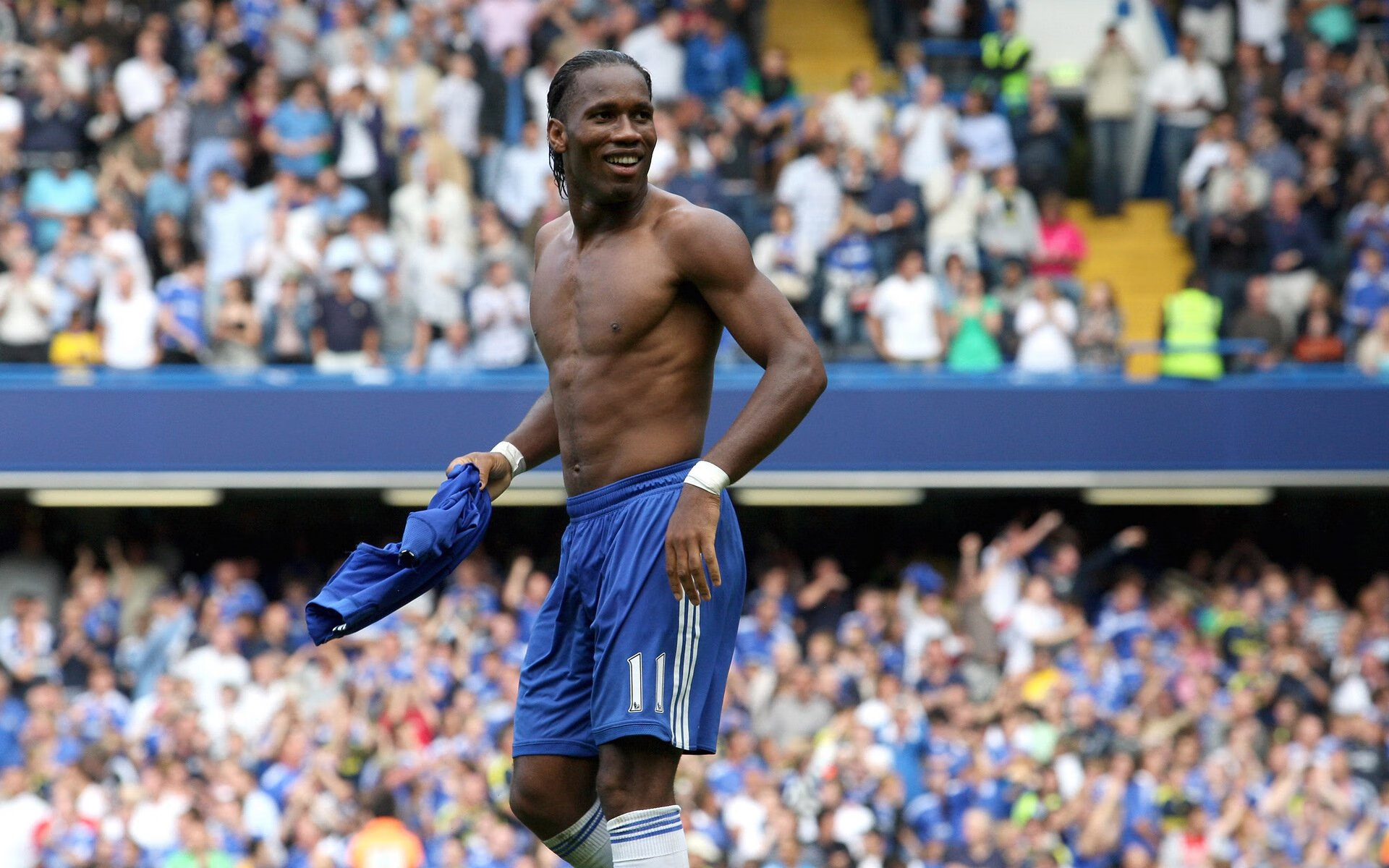 凯尔特人淘汰赛过关快船，乔治在F1新赛季揭幕战接管比赛