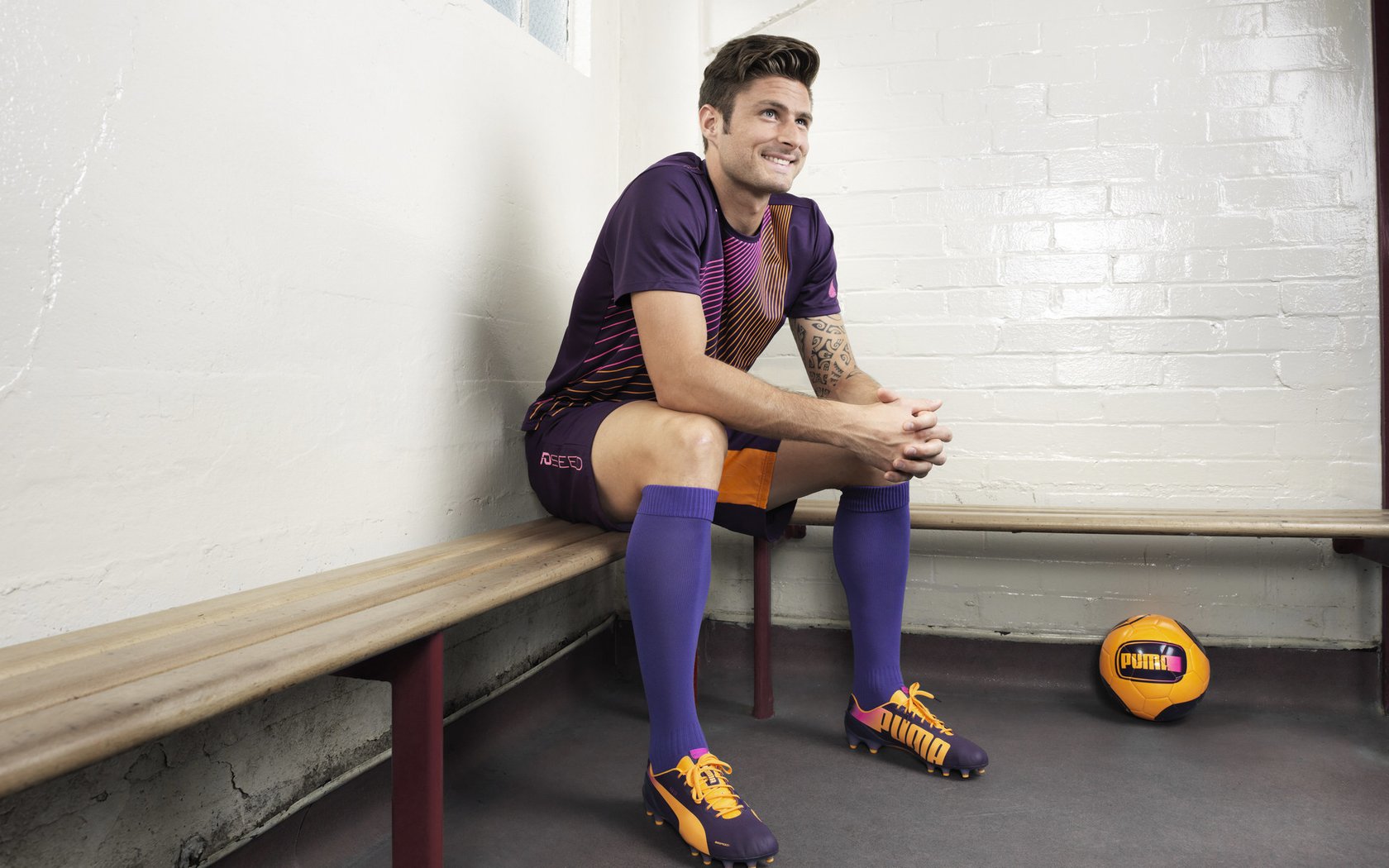 太阳击败步行者，哈利伯顿如何从隐形人蜕变为关键先生