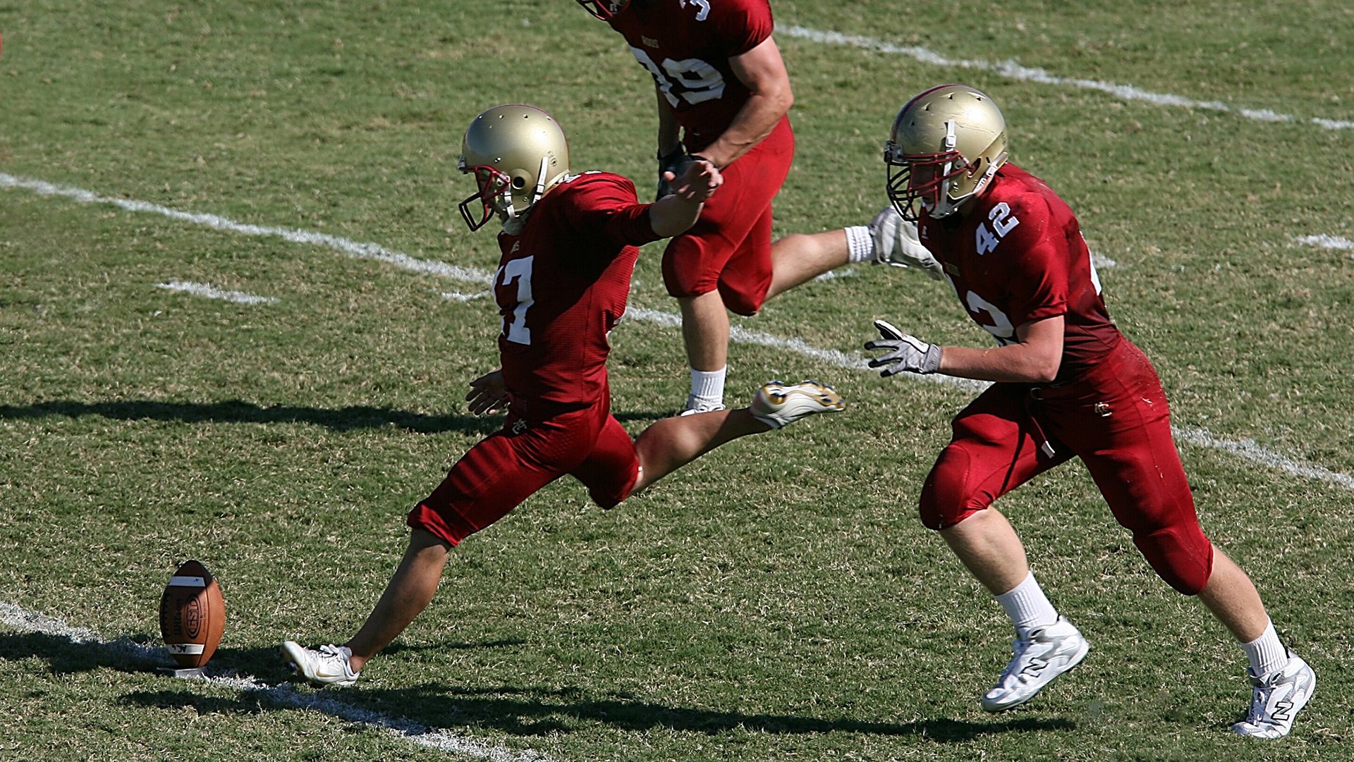 篮网险胜猛龙，爱德华兹的存在感，为何比得分更拉满？