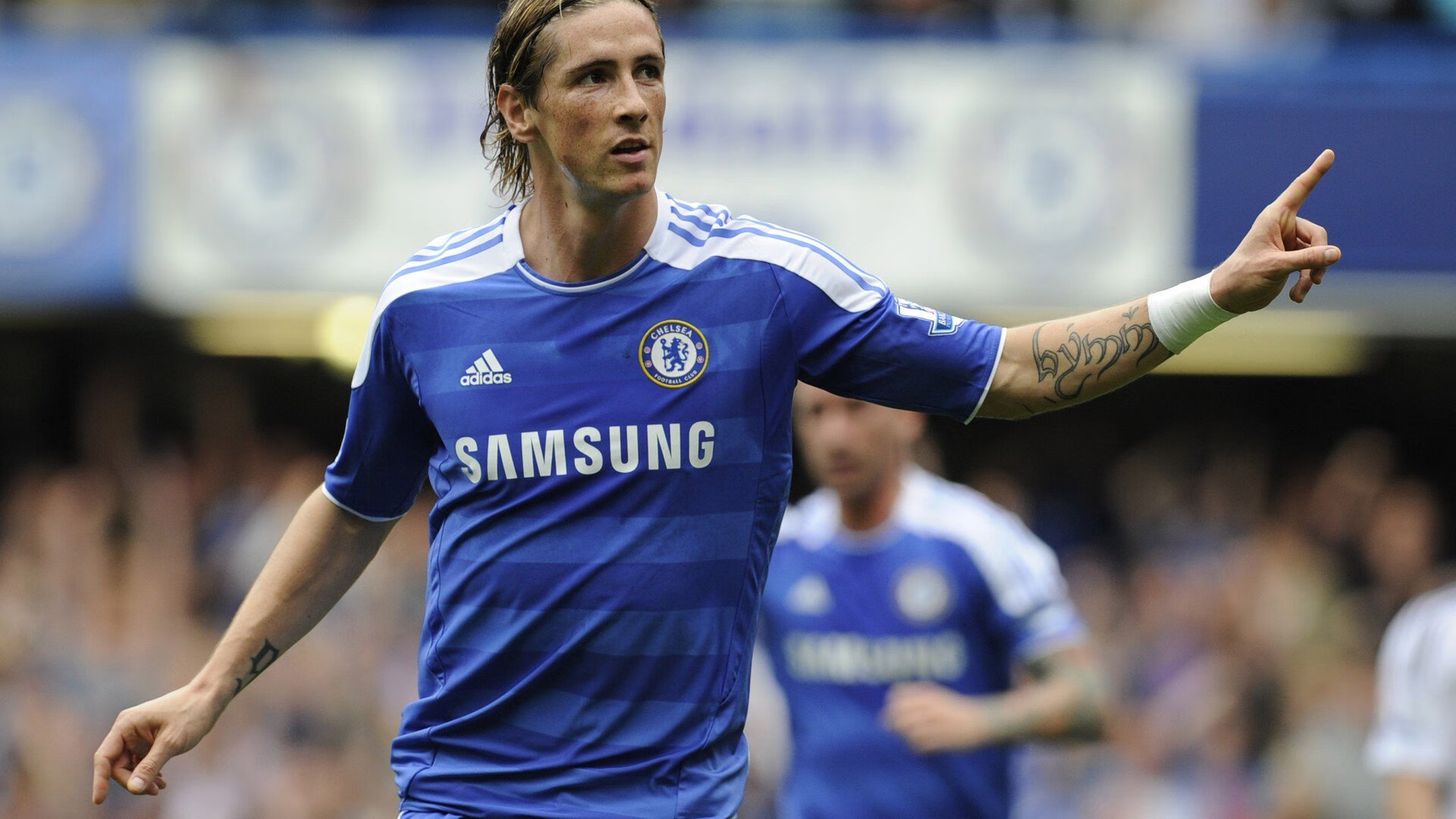 东决关键战之夜,利拉德完成里程碑