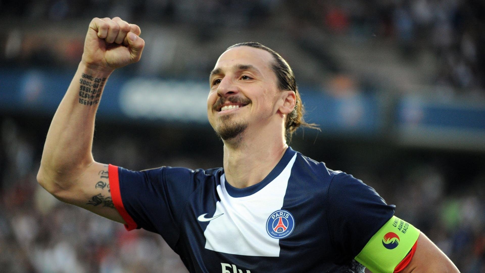 孙兴慜压力下完成爆发,波兰横扫智利,当东方孤星照亮西方铁骑