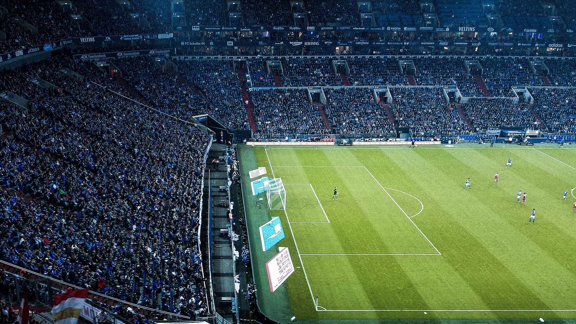 冰岛火山熔断洪都拉斯,卡马文加如何用一场比赛定义现代中场